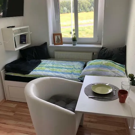 Appartement Kleines Z. Ubernachtung, Tv, Bett 1 Person *